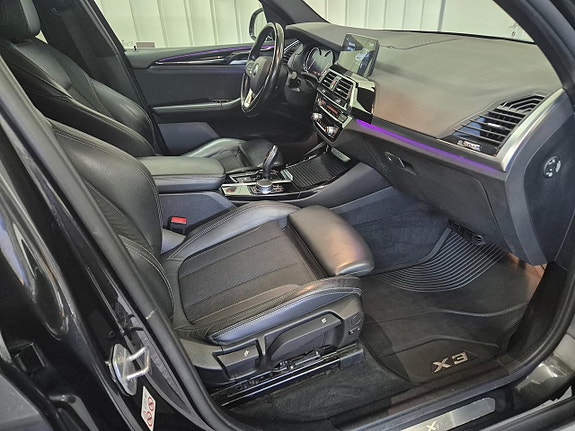 BMW X3 20 of 24