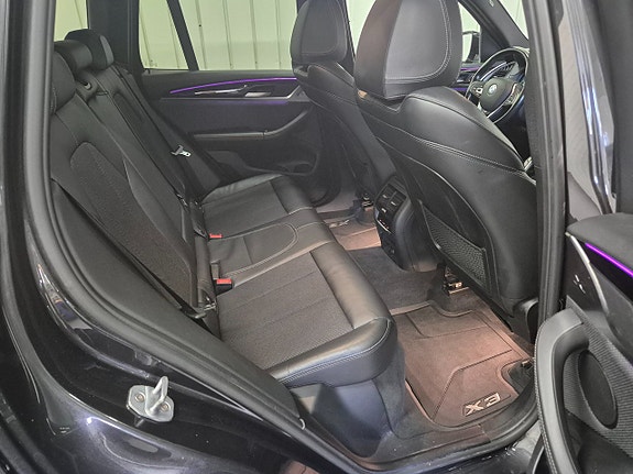 BMW X3 19 of 24
