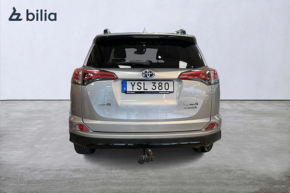 Toyota RAV4 5 of 22