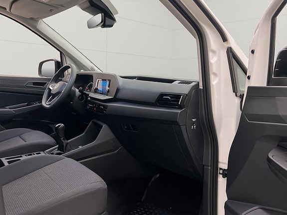 Volkswagen Caddy 27 of 30