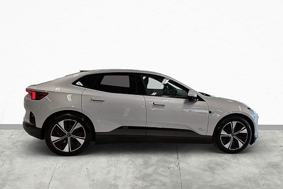 Polestar 4 4 of 30