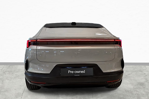 Polestar 4 5 of 30