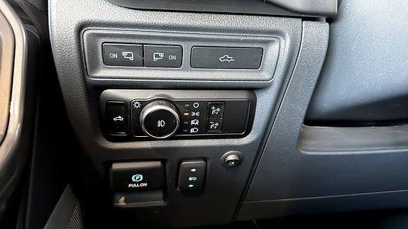 Ford F-150 14 of 20