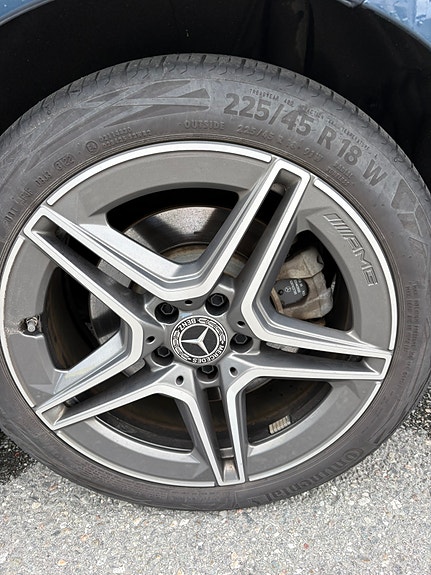 Mercedes-Benz CLA250 e 10 of 10