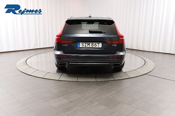 Volvo V60 16 of 24