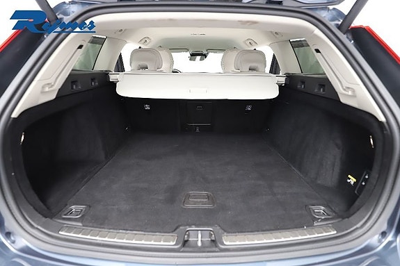 Volvo V60 18 of 24