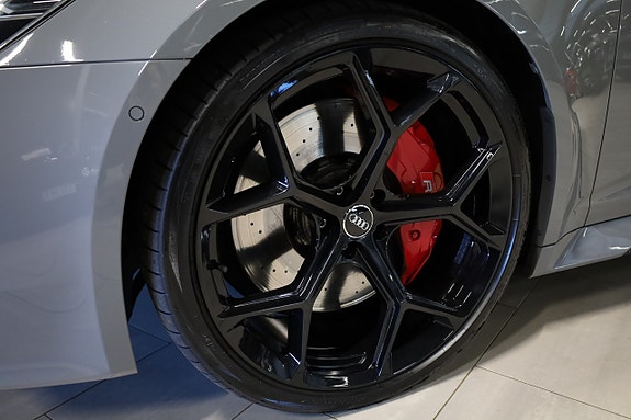 Audi RS6 8 of 26