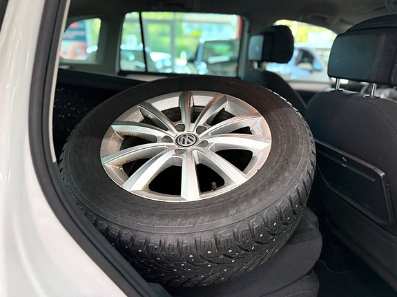 Volkswagen Tiguan 11 of 18