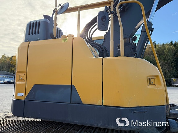 Grävmaskin Volvo ECR235EL 13 of 27