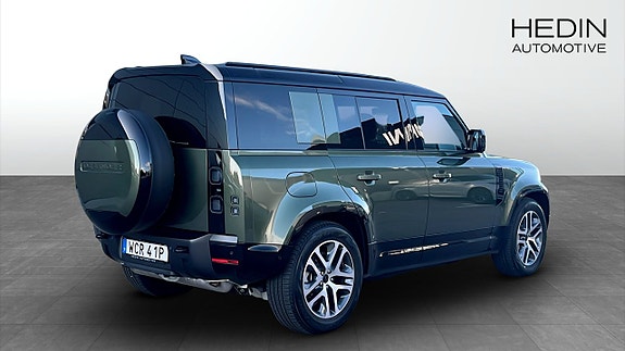 Land Rover Defender 90 2 of 9