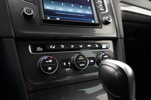 Volkswagen Golf Alltrack 13 of 23