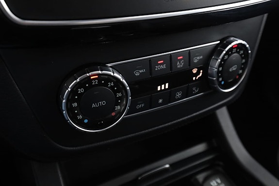 Mercedes-Benz GLS350 d 28 of 30