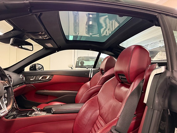Mercedes-Benz SL350 11 of 16