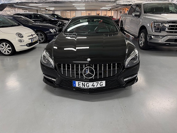 Mercedes-Benz SL350 2 of 16