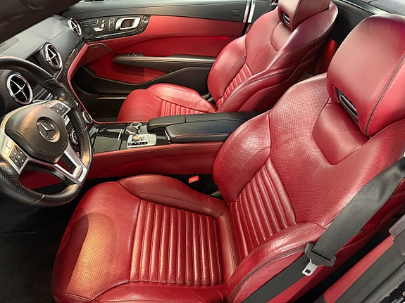 Mercedes-Benz SL350 10 of 16