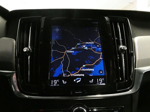 Volvo V90 24 of 27