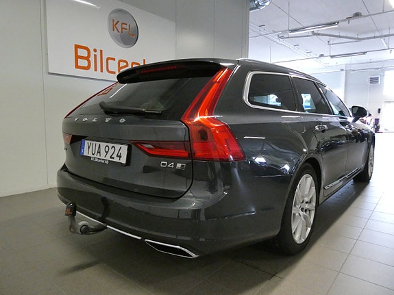 Volvo V90 8 of 27