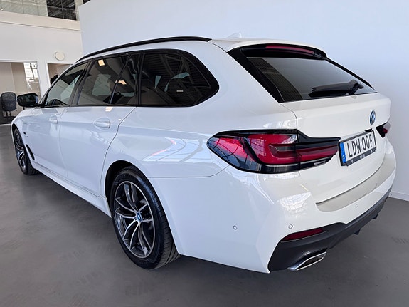 BMW 530e 3 of 14