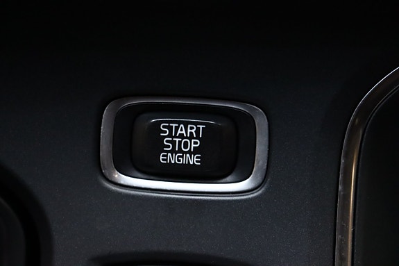 Volvo V40 Cross Country 22 of 30