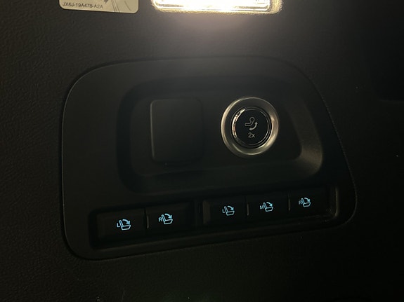 Ford S-MAX 21 of 30