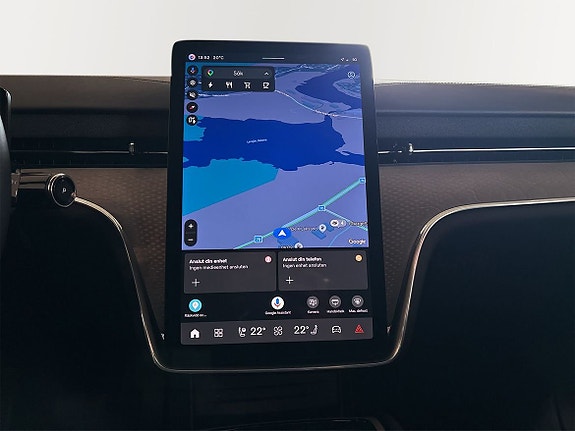Volvo EX90 13 of 15