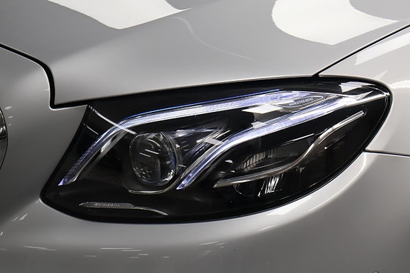 Mercedes-Benz E220 d 8 of 22