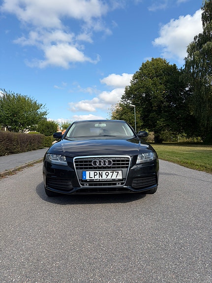 Audi A4 2 of 12