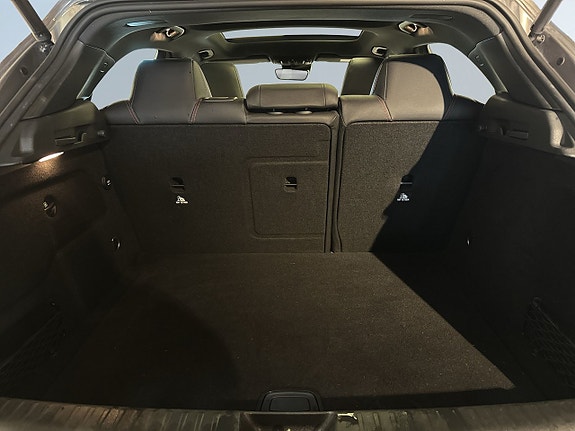 Mercedes-Benz GLA220 12 of 22