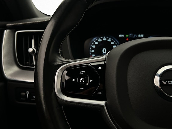 Volvo XC60 28 of 30