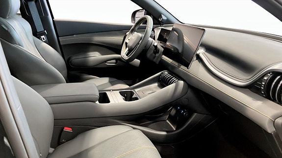 BYD Atto 3 3 of 13