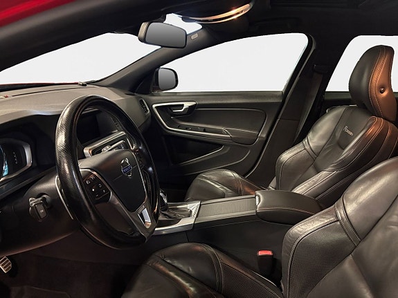 Volvo V60 10 of 19