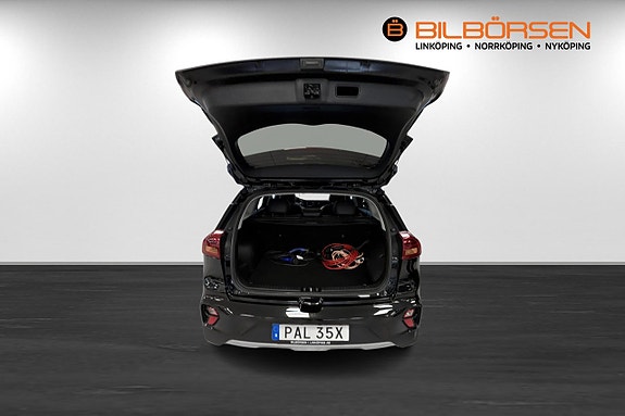 Kia Niro 14 of 14
