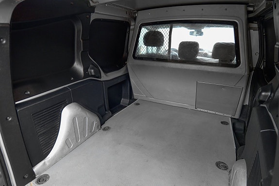 Peugeot Partner 18 of 21