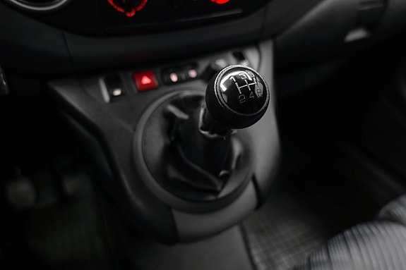 Peugeot Partner 10 of 21