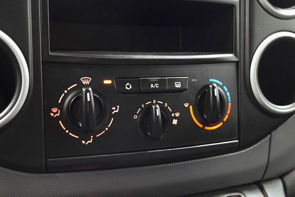 Peugeot Partner 9 of 21