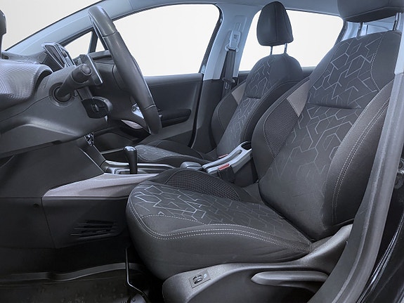 Peugeot 2008 6 of 14
