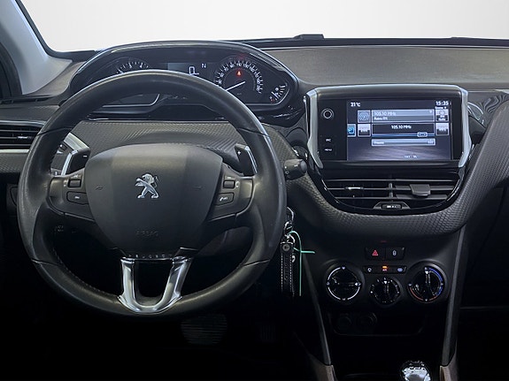 Peugeot 2008 8 of 14