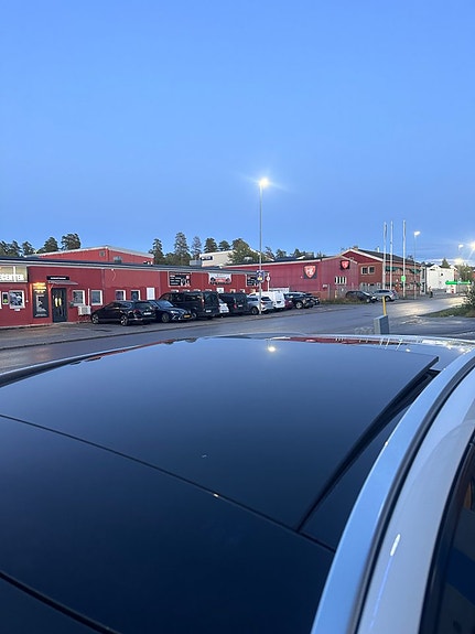 Mercedes-Benz C63 22 of 26
