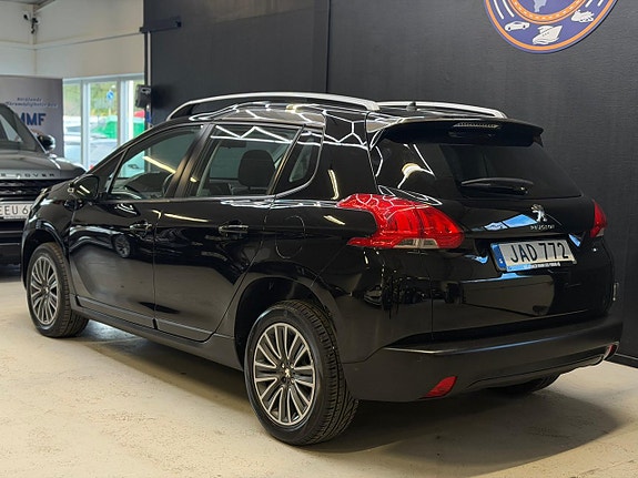 Peugeot 2008 22 of 24
