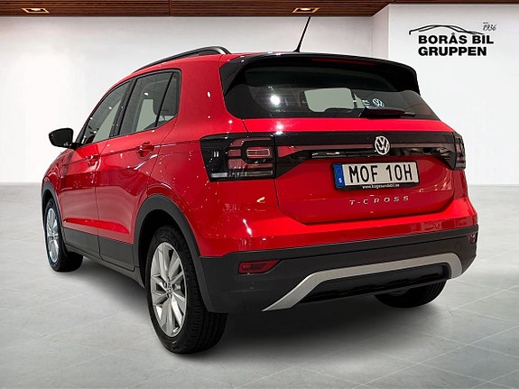 Volkswagen T-Cross 2 of 16