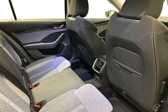 Skoda Octavia 6 of 15
