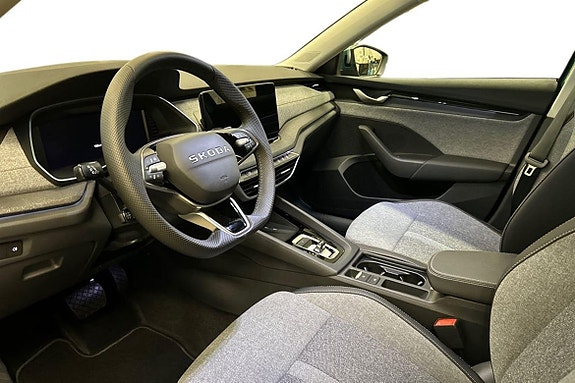 Skoda Octavia 10 of 15