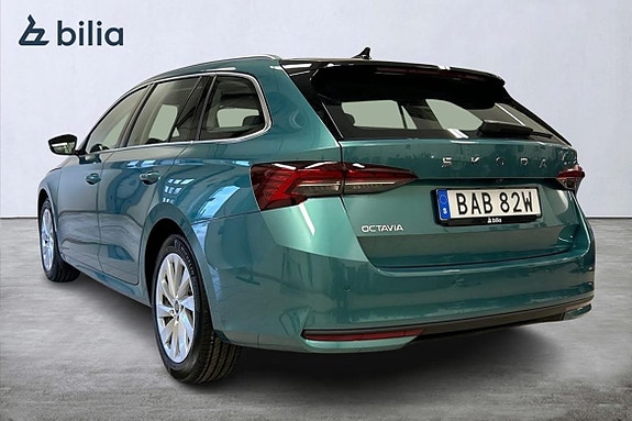 Skoda Octavia 2 of 15