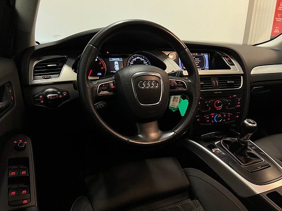 Audi A4 14 of 29