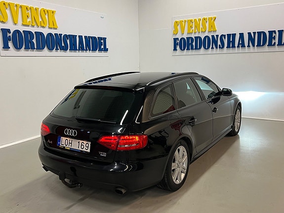 Audi A4 3 of 29