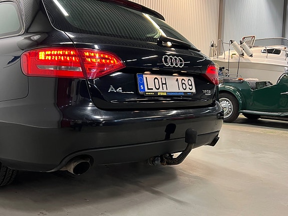 Audi A4 10 of 29