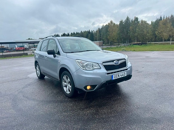 Subaru Forester 4 of 9