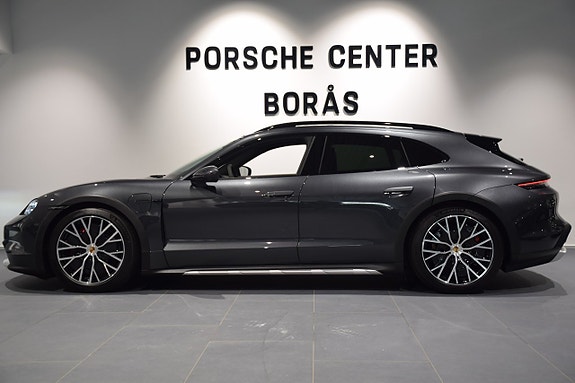 Porsche Taycan 4S 3 of 21