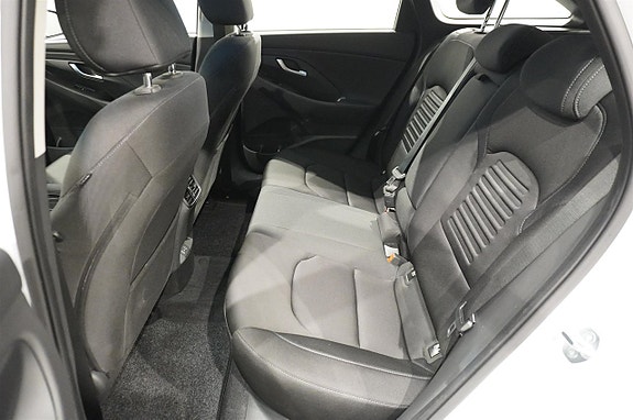 Hyundai i30 5 of 15