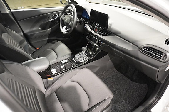 Hyundai i30 9 of 15